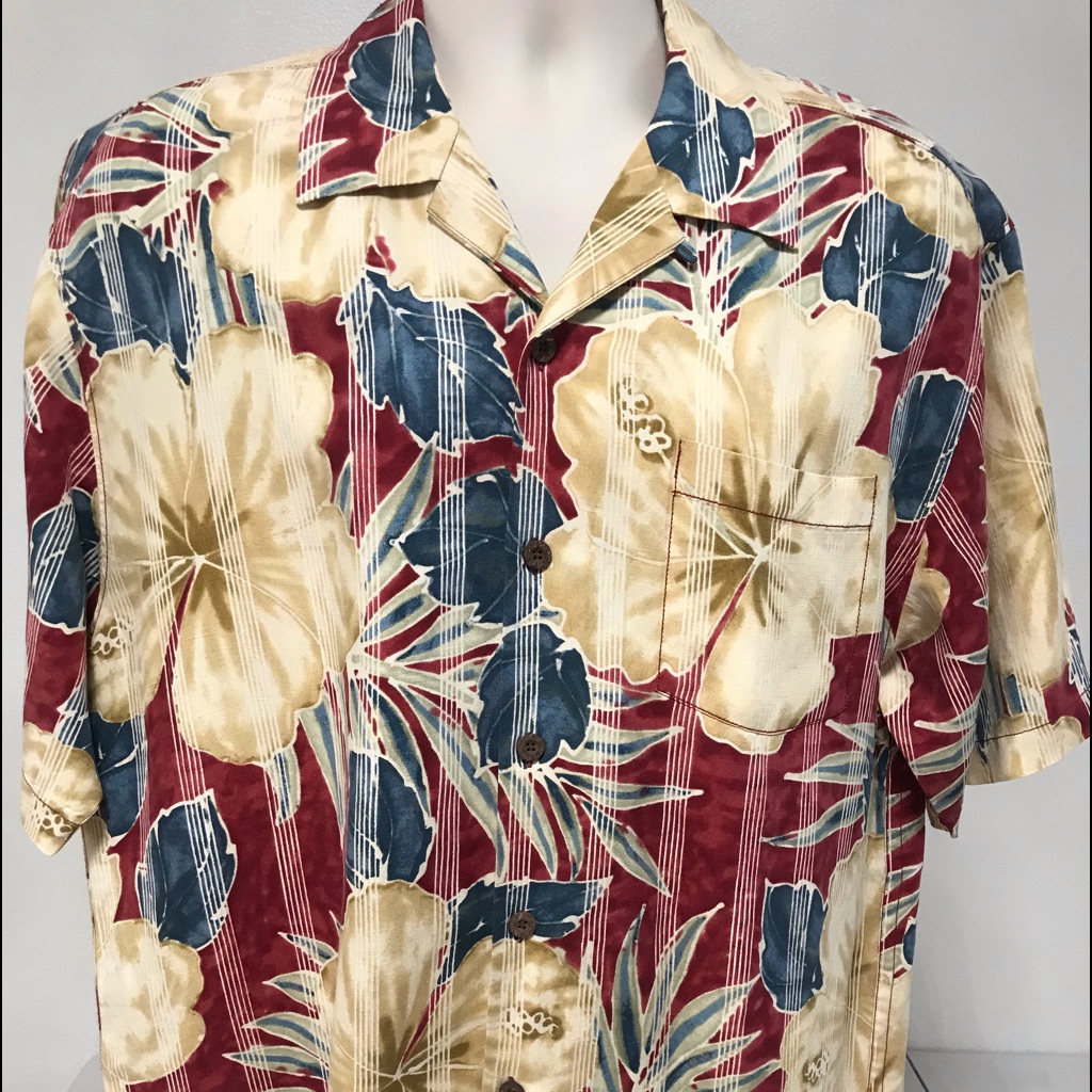 Tommy Bahama Camp Shirt Size Large